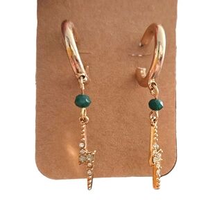 Lightning Bolt Open Hoop‎ Dangle Earrings Green Gold Tone